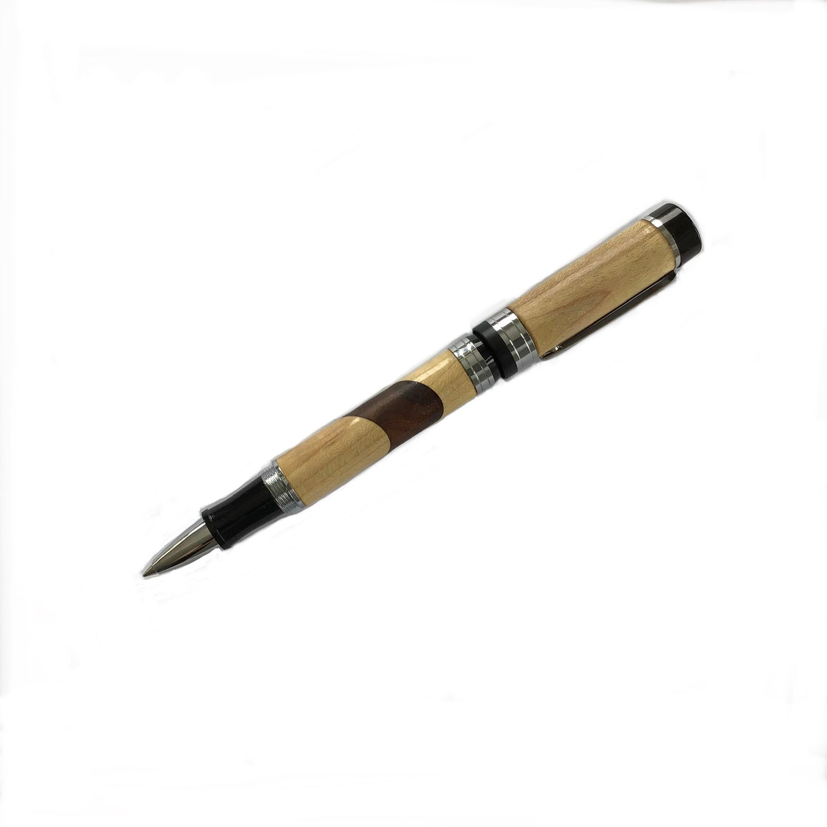 Pluma de madera torneada a mano